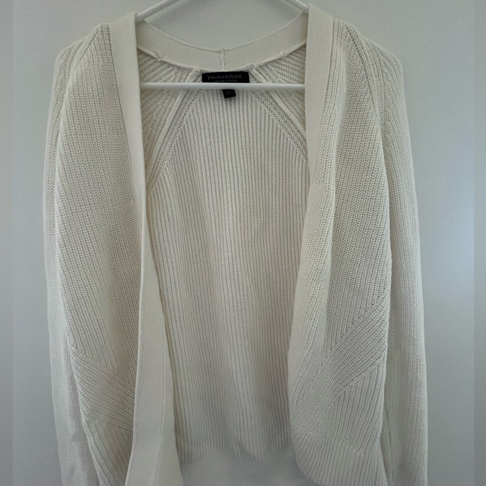 Mid-length Banana Republic cardigan